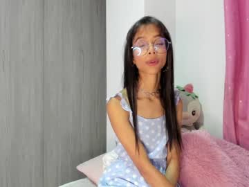 girl Cam Whores Swallowing Loads Of Cum On Cam & Masturbating with littlemoon18