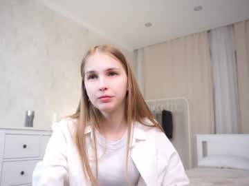 girl Cam Whores Swallowing Loads Of Cum On Cam & Masturbating with hildgaillard