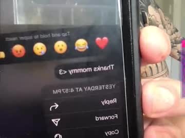girl Cam Whores Swallowing Loads Of Cum On Cam & Masturbating with irisblakee