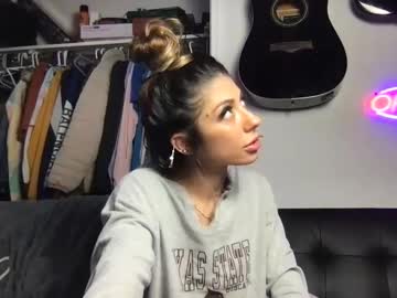 couple Cam Whores Swallowing Loads Of Cum On Cam & Masturbating with bayjaexxx
