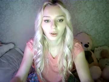girl Cam Whores Swallowing Loads Of Cum On Cam & Masturbating with kelly_mitch