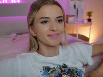 girl Cam Whores Swallowing Loads Of Cum On Cam & Masturbating with entia