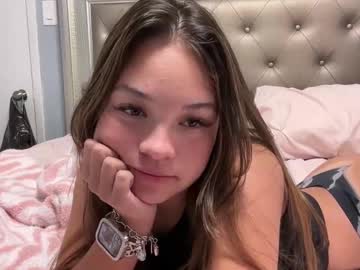 girl Cam Whores Swallowing Loads Of Cum On Cam & Masturbating with sophialynnxx