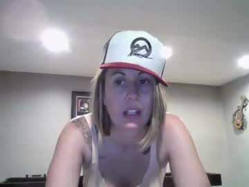 couple Cam Whores Swallowing Loads Of Cum On Cam & Masturbating with kell27
