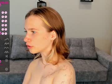 girl Cam Whores Swallowing Loads Of Cum On Cam & Masturbating with lynnatlee