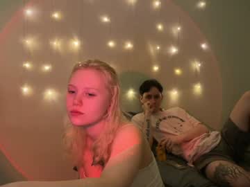 couple Cam Whores Swallowing Loads Of Cum On Cam & Masturbating with mewmewxo