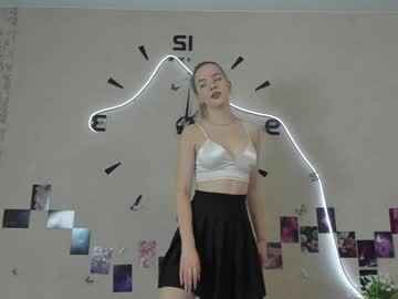 girl Cam Whores Swallowing Loads Of Cum On Cam & Masturbating with the_scarlet_flower_