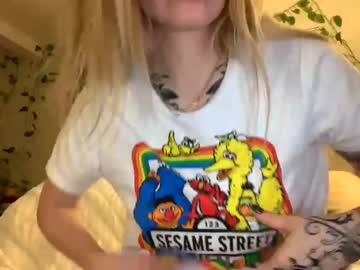 girl Cam Whores Swallowing Loads Of Cum On Cam & Masturbating with xalyxcatx