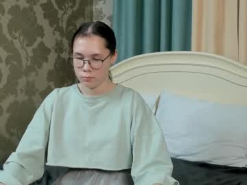 couple Cam Whores Swallowing Loads Of Cum On Cam & Masturbating with lisa_alice0
