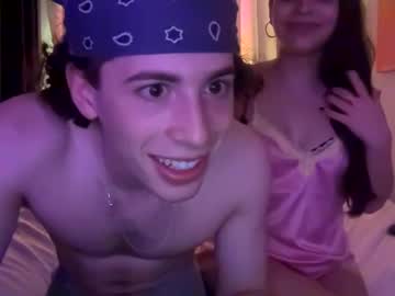 couple Cam Whores Swallowing Loads Of Cum On Cam & Masturbating with yaraandleo
