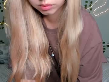 girl Cam Whores Swallowing Loads Of Cum On Cam & Masturbating with melissa_babyss