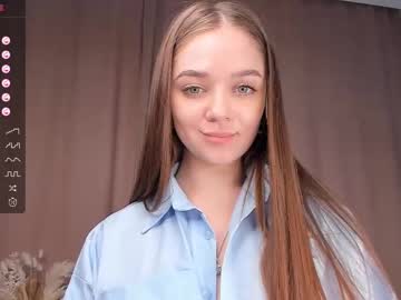 girl Cam Whores Swallowing Loads Of Cum On Cam & Masturbating with maxinebickham