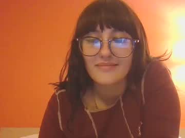 girl Cam Whores Swallowing Loads Of Cum On Cam & Masturbating with riskyb123