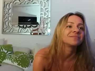 couple Cam Whores Swallowing Loads Of Cum On Cam & Masturbating with linda_luxe