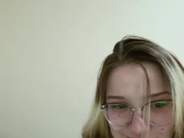 couple Cam Whores Swallowing Loads Of Cum On Cam & Masturbating with liya_still